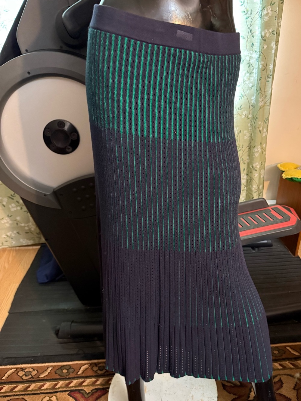 Ann Taylor Navy and Teal Ribbed Midi Skirt
